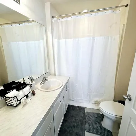 Orange Park Townhome Vacation Rental With Patio! Exterior photo